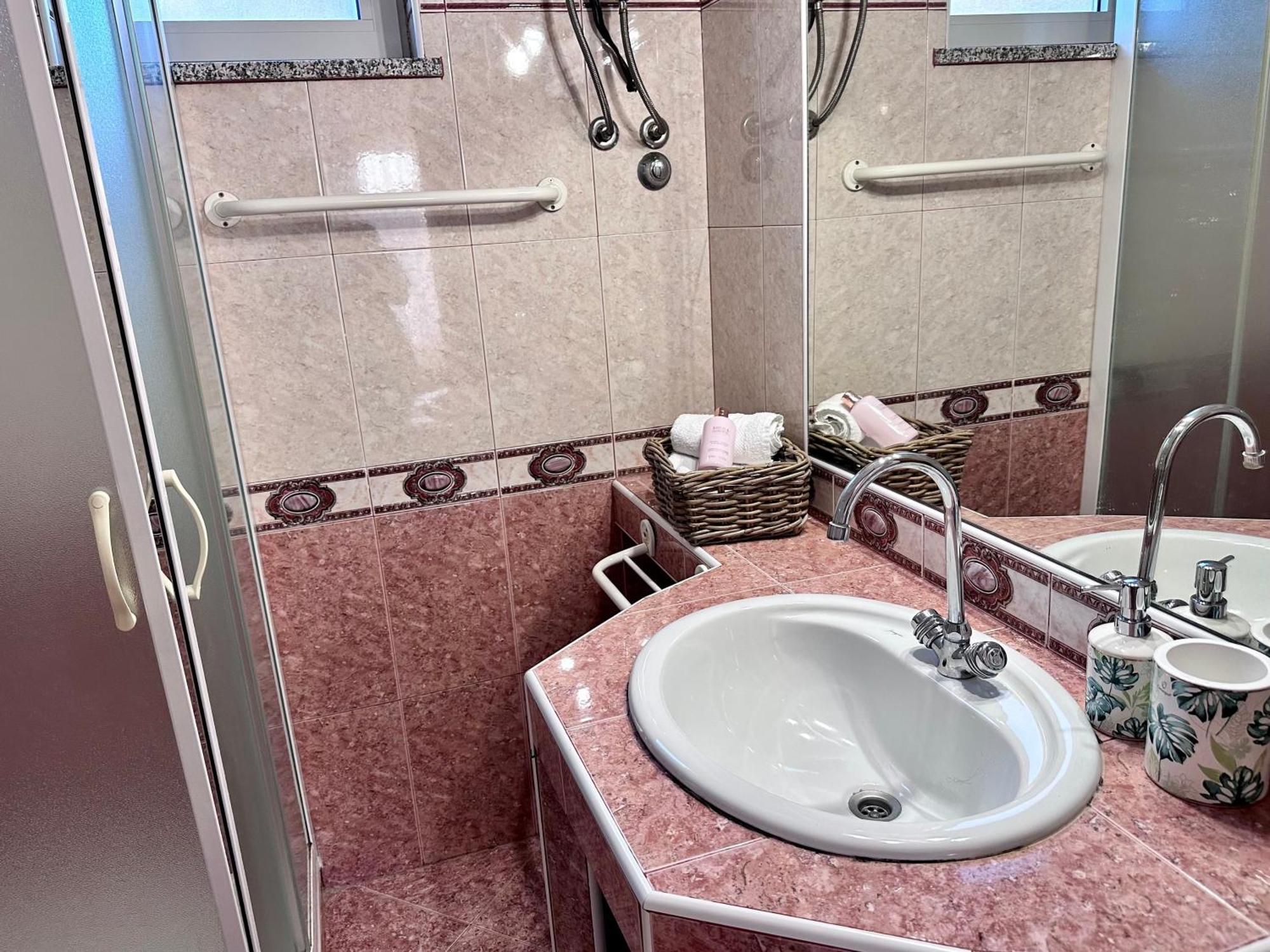 Apartments With A Parking Space Lopar, Rab - 14070 Стая снимка
